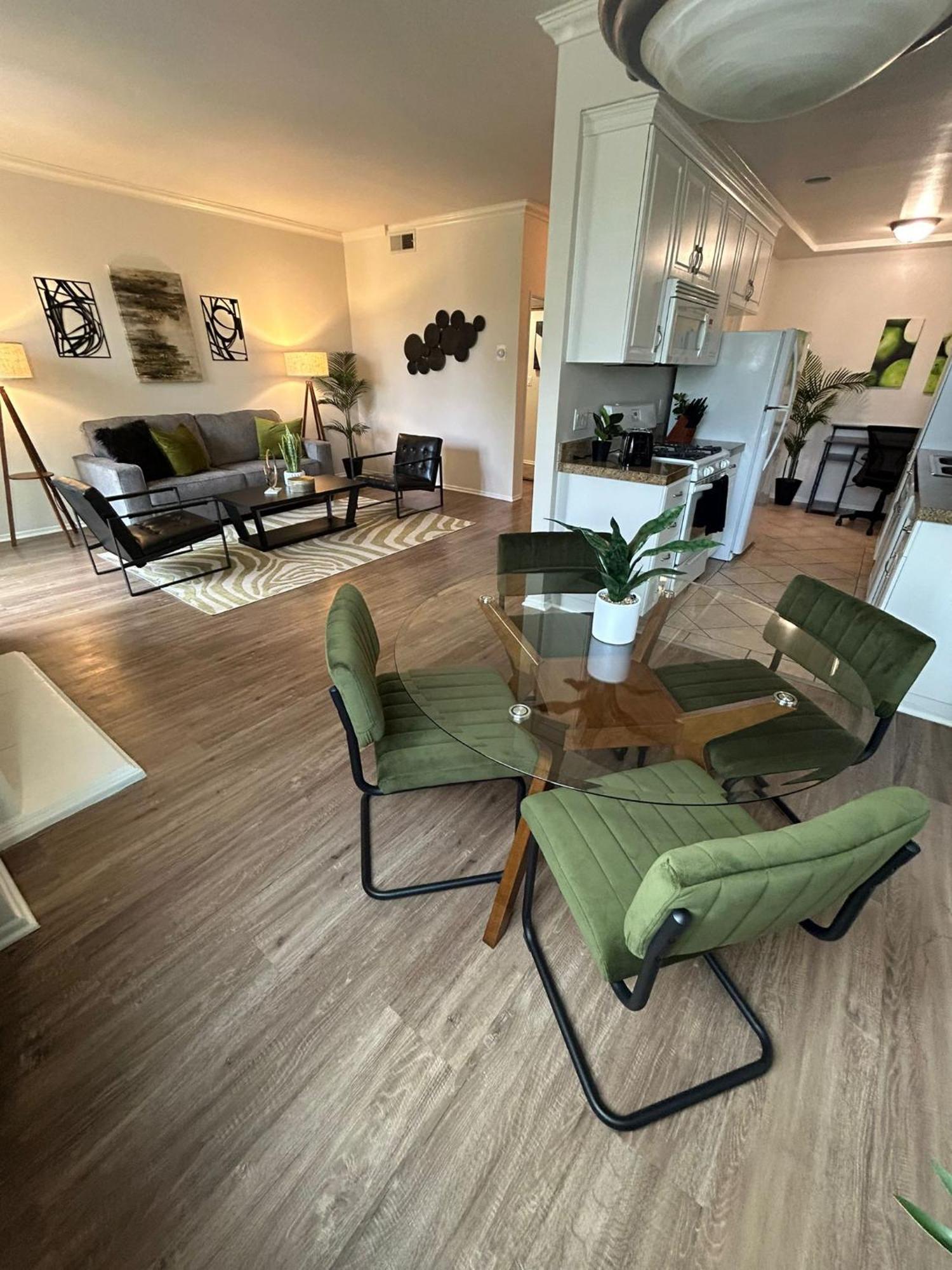 Apartamento Beverly Hills Midle 1 Bedroom With Parking 202 Los Angeles